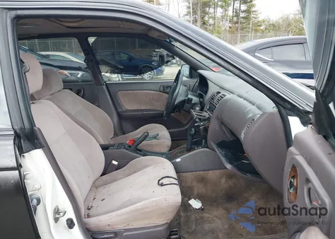 1995 Subaru Legacy Ls/Lsi из США, поврежденный, VIN 4S3BD6558S7227046